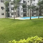 Paseo Del Sol